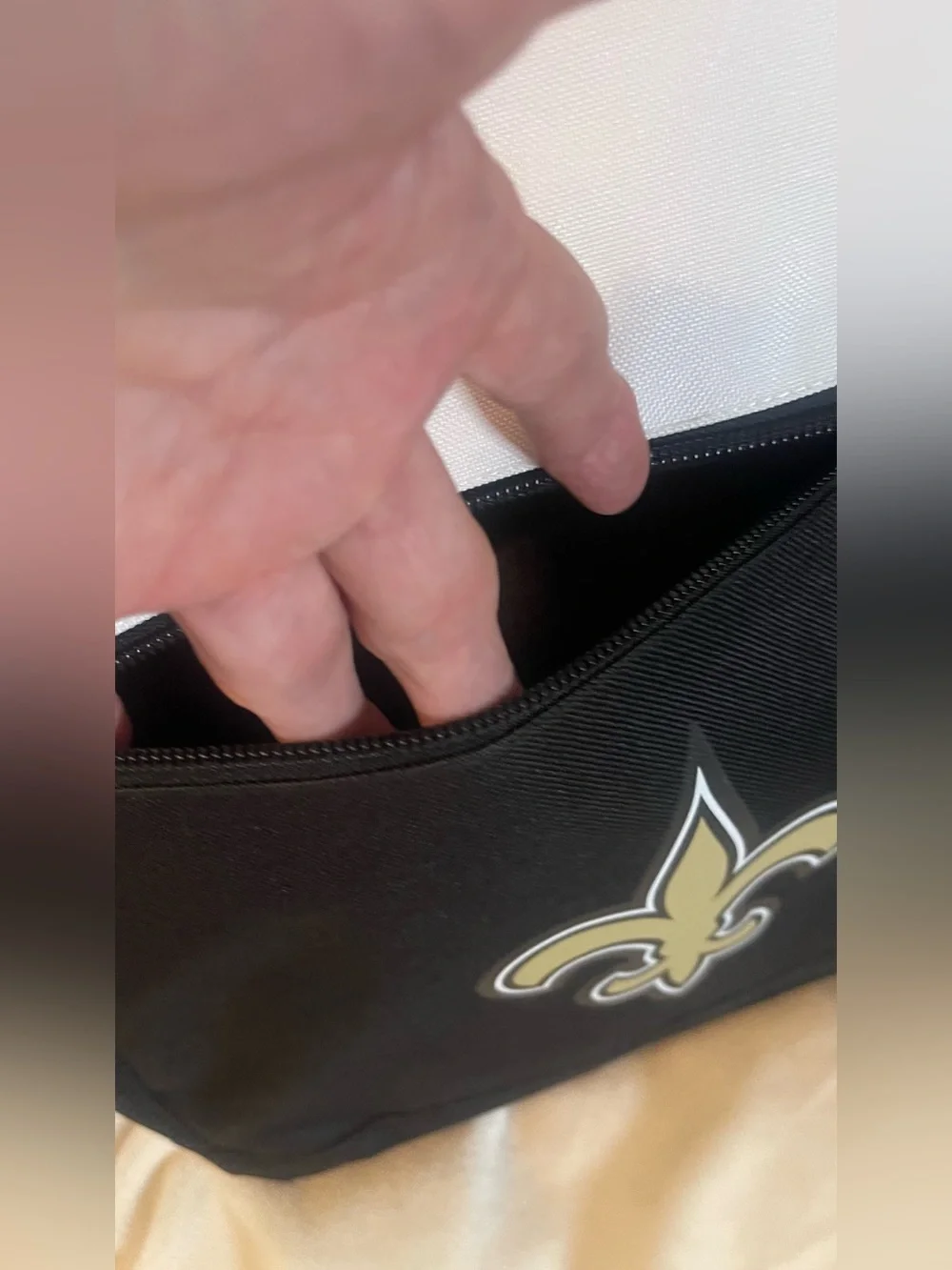 NWT- New Orleans Saints Two-Tone Backpack with Fleur-de-Lis